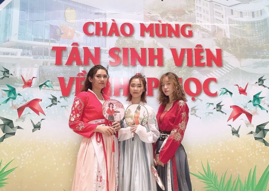 liên thông đại học ngôn ngữ trung
